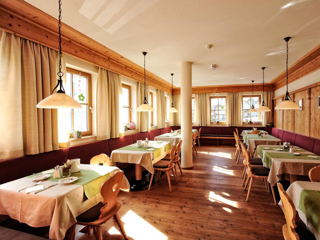 Hotel Roeck Garni Фісс Екстер'єр фото