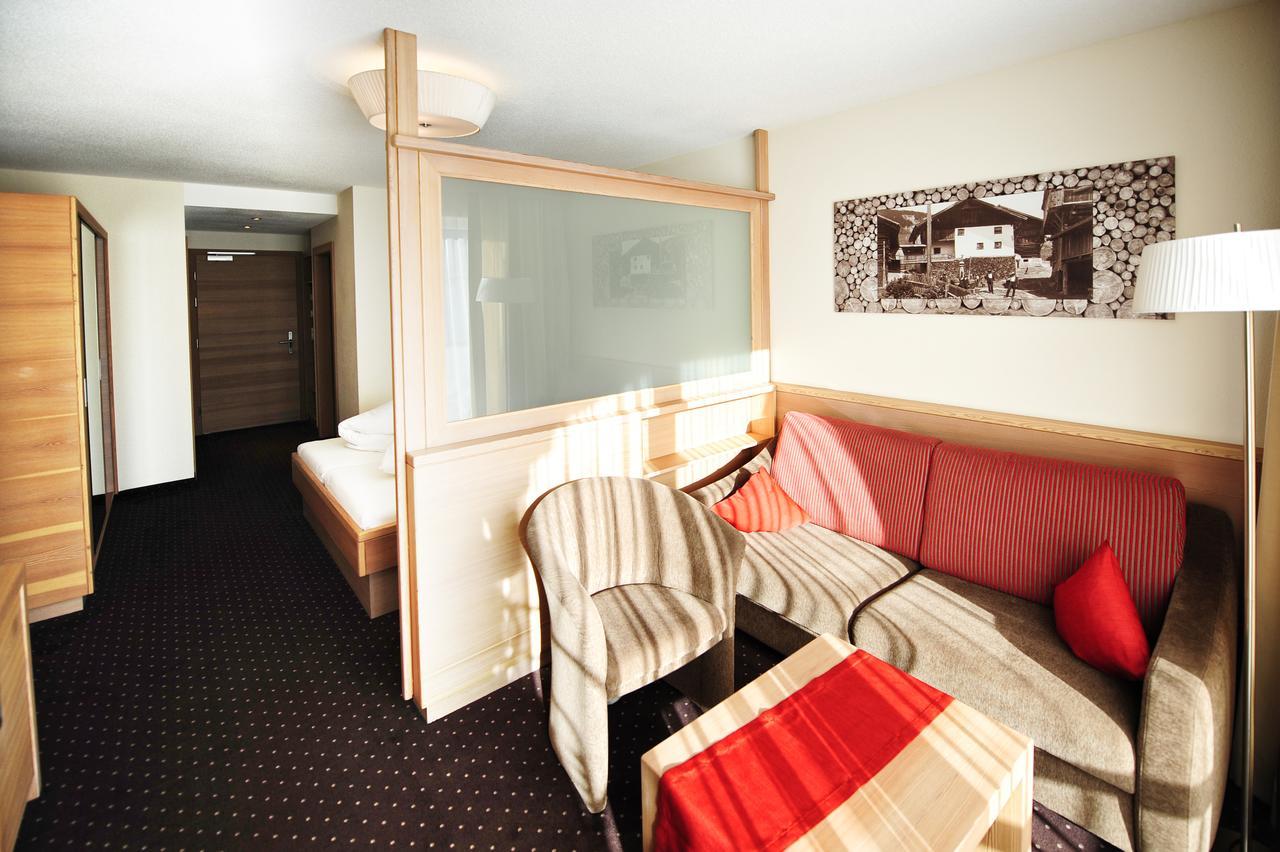 Hotel Roeck Garni Фісс Екстер'єр фото